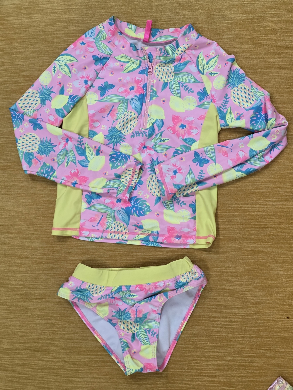 Betsey Johnson Pink Tropical Pineapple Long Sleeve Rash Guard Swim Set Size 12